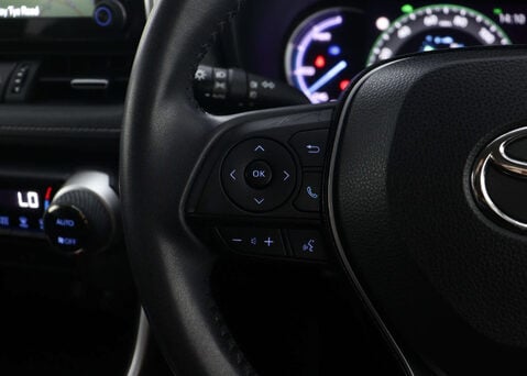 Toyota Rav4 2.5 RAV4 Design HEV 4x2 CVT 5dr 35