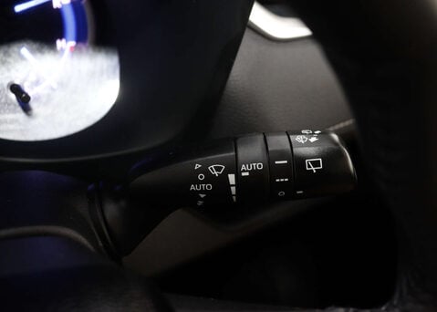 Toyota Rav4 2.5 RAV4 Design HEV 4x2 CVT 5dr 38