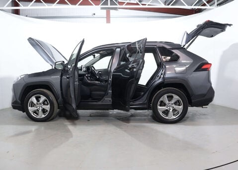 Toyota Rav4 2.5 RAV4 Design HEV 4x2 CVT 5dr 55