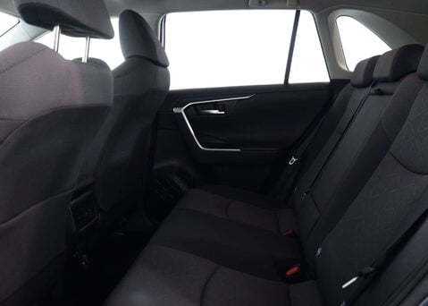 Toyota Rav4 2.5 RAV4 Design HEV 4x2 CVT 5dr 48