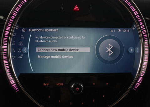 Mini Hatch 2.0 Cooper S Sport Auto 3dr 21