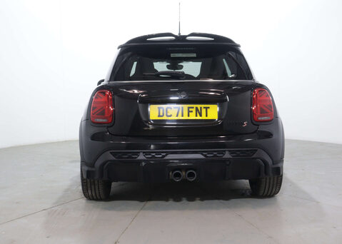 Mini Hatch 2.0 Cooper S Sport Auto 3dr 10