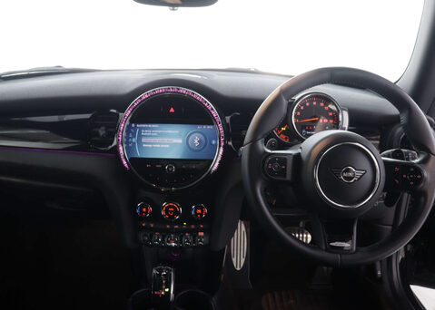 Mini Hatch 2.0 Cooper S Sport Auto 3dr 20