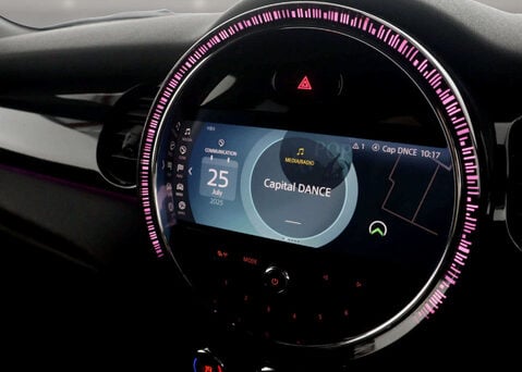 Mini Hatch 2.0 Cooper S Sport Auto 3dr 24