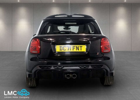 Mini Hatch 2.0 Cooper S Sport Auto 3dr 14