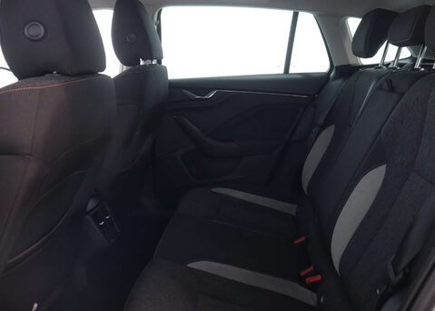 Skoda Scala 1.0 Scala SE L TSi Semi-Auto 5dr 50