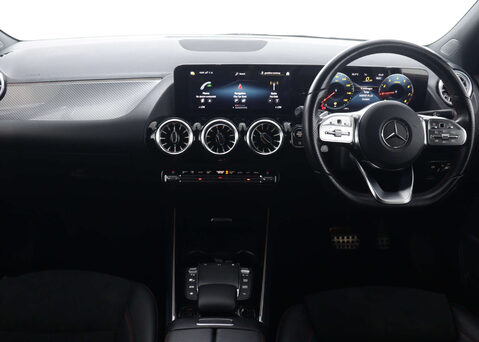 Mercedes-Benz GLA 1.3 GLA 180 AMG Line Premium Auto 5dr 19