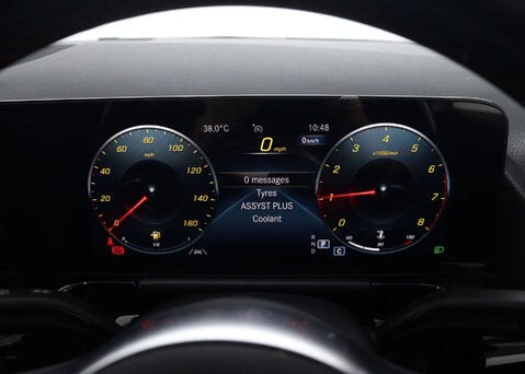 Mercedes-Benz GLA 1.3 GLA 180 AMG Line Premium Auto 5dr 17