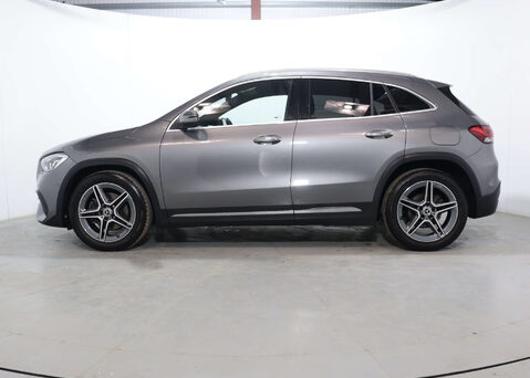 Mercedes-Benz GLA 1.3 GLA 180 AMG Line Premium Auto 5dr 8