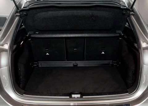 Mercedes-Benz GLA 1.3 GLA 180 AMG Line Premium Auto 5dr 47