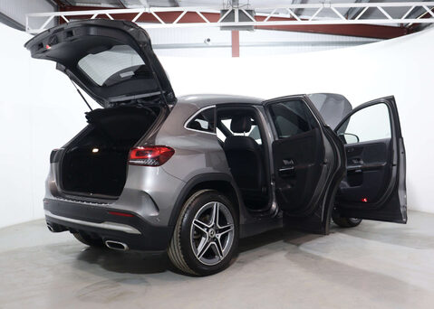 Mercedes-Benz GLA 1.3 GLA 180 AMG Line Premium Auto 5dr 57