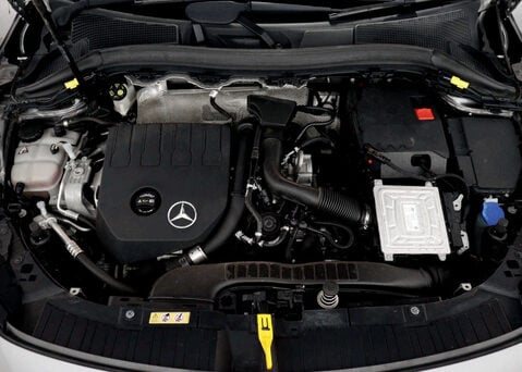 Mercedes-Benz GLA 1.3 GLA 180 AMG Line Premium Auto 5dr 48