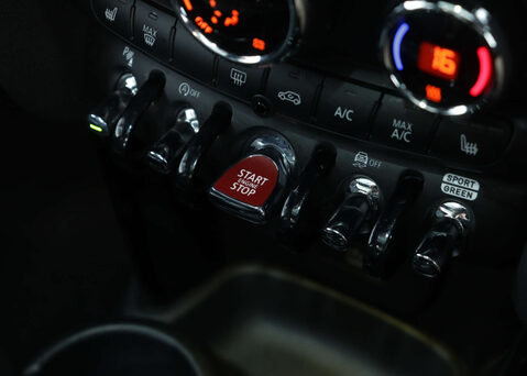 Mini Hatch 1.5 Cooper Exclusive Auto 5dr 28