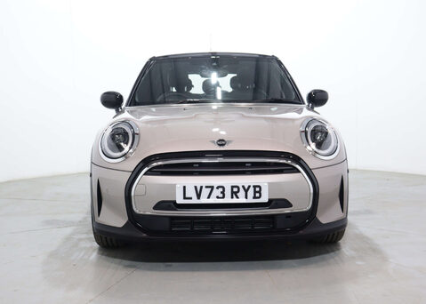Mini Hatch 1.5 Cooper Exclusive Auto 5dr 5