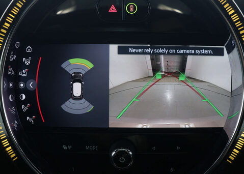 Mini Hatch 1.5 Cooper Exclusive Auto 5dr 26