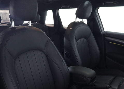 Mini Hatch 1.5 Cooper Exclusive Auto 5dr 38