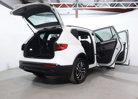 SEAT Tarraco 1.5 Taracco SE Technology TSi Evo Semi-Auto 5dr 61
