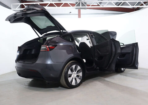 Tesla Model Y Model Y Long Range AWD 4WD 5dr 59