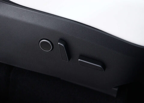 Tesla Model Y Model Y Long Range AWD 4WD 5dr 37