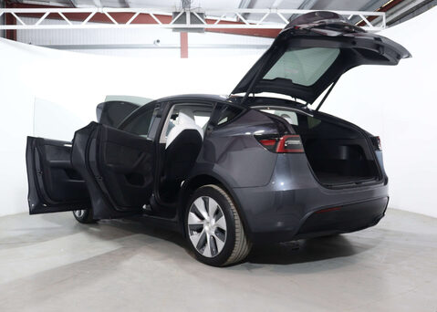 Tesla Model Y Model Y Long Range AWD 4WD 5dr 57