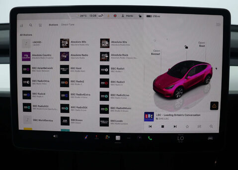 Tesla Model Y Model Y Long Range AWD 4WD 5dr 27