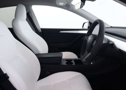 Tesla Model Y Model Y Long Range AWD 4WD 5dr 39