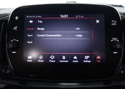 Fiat 500 1.0 500 MHEV 3dr 23