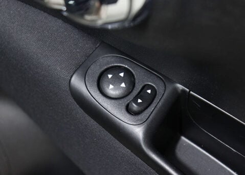 Fiat 500 1.0 500 MHEV 3dr 33