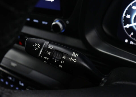 Hyundai i20 1.0 i20 Premium MHEV TGDi 5dr 37