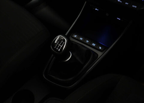 Hyundai i20 1.0 i20 Premium MHEV TGDi 5dr 33