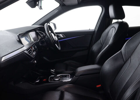 BMW 1 Series 1.5 118I M Sport Auto 5dr 49