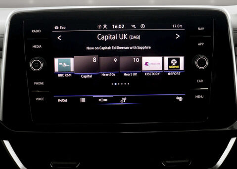 Volkswagen T-Roc 1.5 T-Roc R-Line TSI Semi-Auto 5dr 22