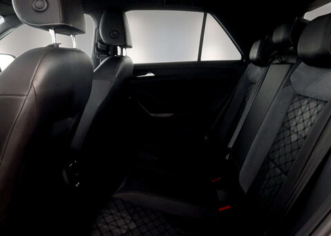 Volkswagen T-Roc 1.5 T-Roc R-Line TSI Semi-Auto 5dr 49