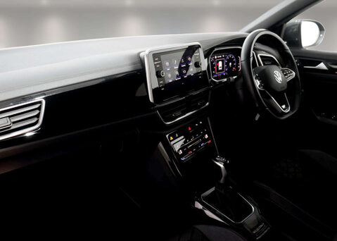 Volkswagen T-Roc 1.5 T-Roc R-Line TSI Semi-Auto 5dr 45