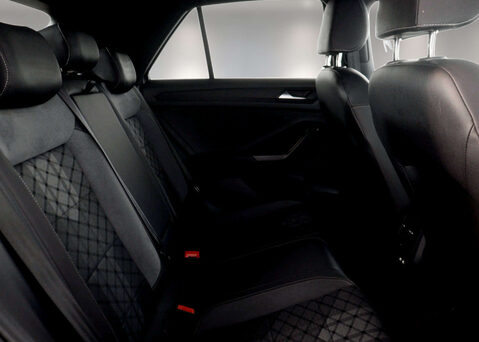 Volkswagen T-Roc 1.5 T-Roc R-Line TSI Semi-Auto 5dr 50