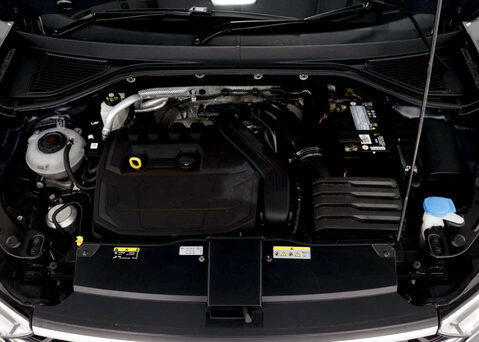 Volkswagen T-Roc 1.5 T-Roc R-Line TSI Semi-Auto 5dr 52