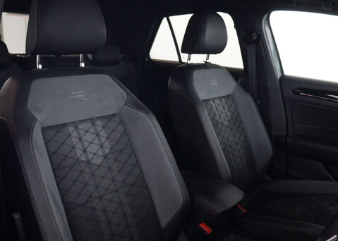 Volkswagen T-Roc 1.5 T-Roc R-Line TSI Semi-Auto 5dr 43