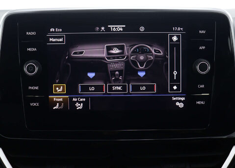 Volkswagen T-Roc 1.5 T-Roc R-Line TSI Semi-Auto 5dr 29