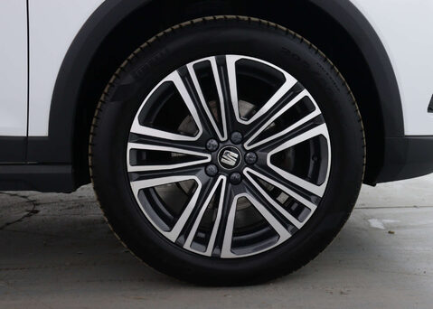 SEAT Arona 1.0 Arona Xcellence TSi Semi-Auto 5dr 14