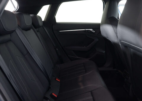 Audi A3 1.4 A3 Sportback 40 TFSI S Line E Semi-Auto 5dr 45