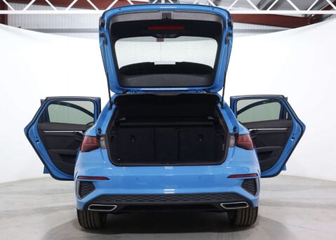 Audi A3 1.4 A3 Sportback 40 TFSI S Line E Semi-Auto 5dr 54