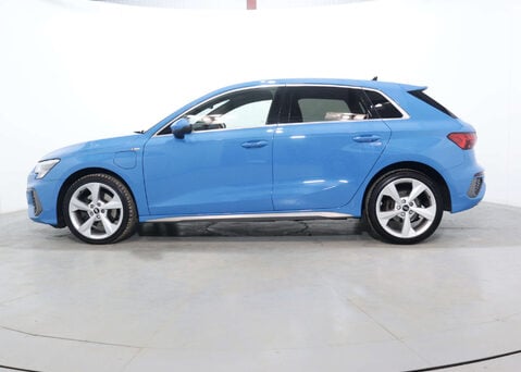Audi A3 1.4 A3 Sportback 40 TFSI S Line E Semi-Auto 5dr 8