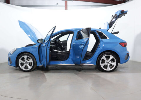Audi A3 1.4 A3 Sportback 40 TFSI S Line E Semi-Auto 5dr 52