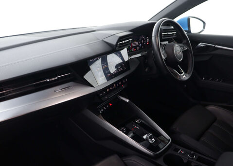 Audi A3 1.4 A3 Sportback 40 TFSI S Line E Semi-Auto 5dr 40