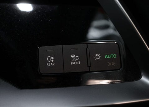 Audi A3 1.4 A3 Sportback 40 TFSI S Line E Semi-Auto 5dr 35