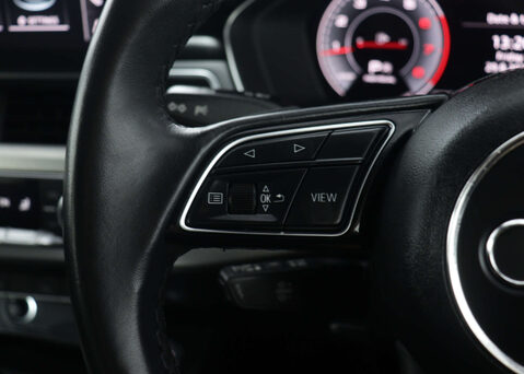 Audi A4 2.0 A4 Technik 35 TFSI MHEV Semi-Auto 4dr 35