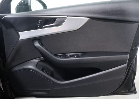 Audi A4 2.0 A4 Technik 35 TFSI MHEV Semi-Auto 4dr 43