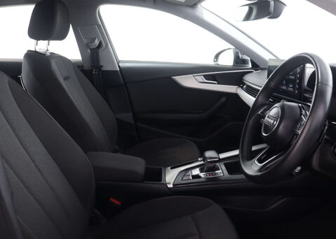 Audi A4 2.0 A4 Technik 35 TFSI MHEV Semi-Auto 4dr 41