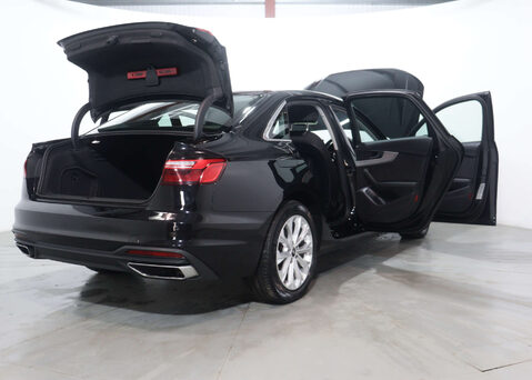 Audi A4 2.0 A4 Technik 35 TFSI MHEV Semi-Auto 4dr 59