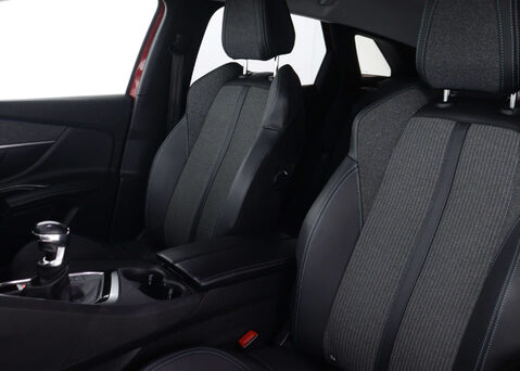 Peugeot 3008 1.5 3008 Allure Premium Blue HDi S/S 5dr 45